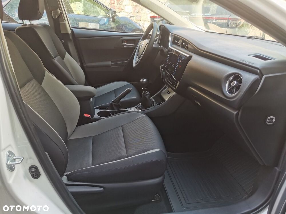 Toyota Auris 1.33 VVT-i Active - 6