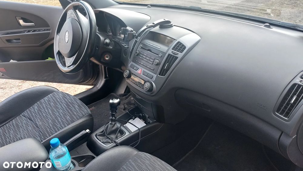 Kia Ceed 1.6 Crdi Optimum + - 5