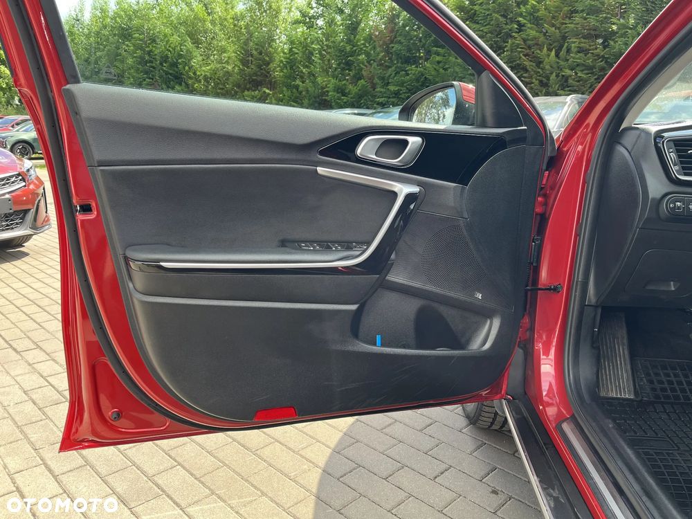 Kia XCeed 1.6 T-GDI L Business Line DCT - 10