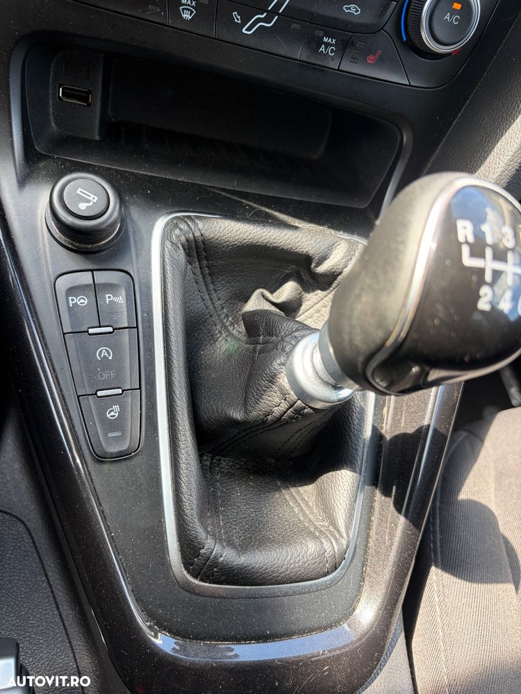 Ford Focus 1.5 EcoBoost Titanium - 7