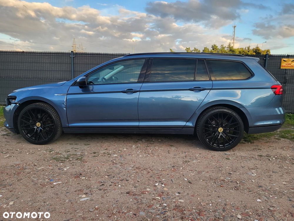 Volkswagen Passat 2.0 TDI SCR 4Mot DSG Highline - 4