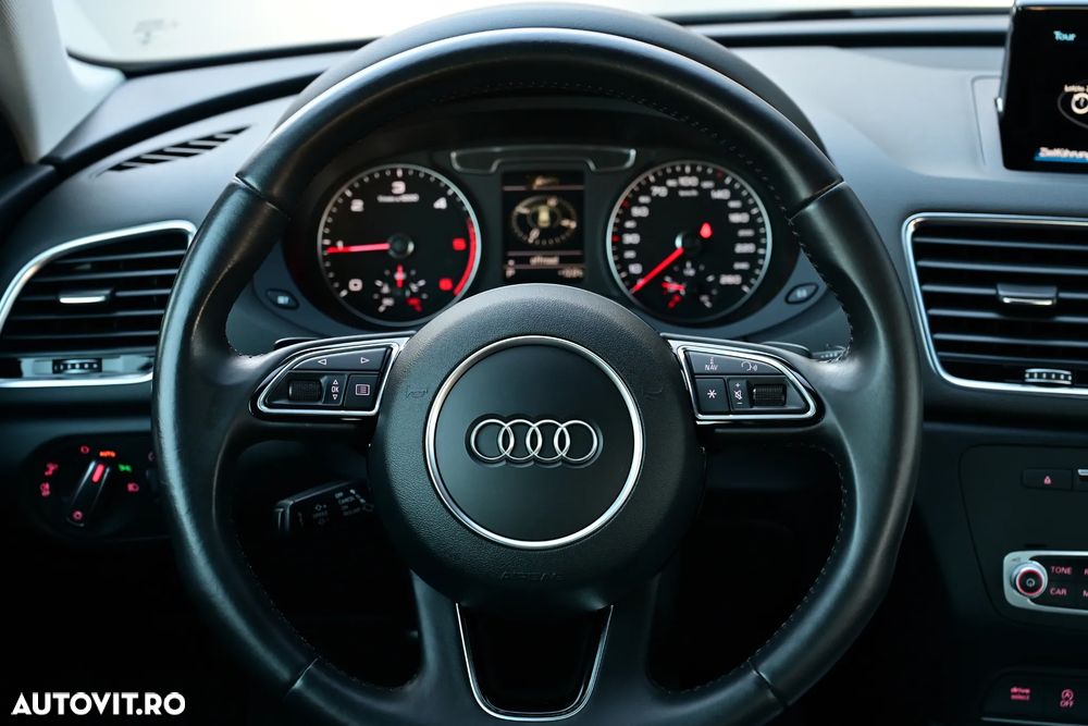 Audi Q3 - 11