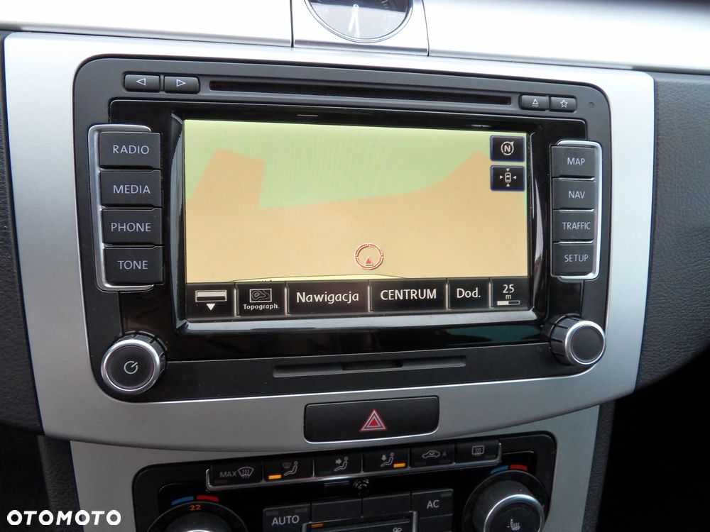 Volkswagen Passat CC - 20