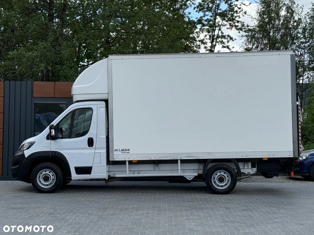 Fiat Ducato 2.3 140KM / Kontener 4,2m 8EP + Winda Dhollandia 750kg / 183.340KM PRZEBIEG / 2021 ROK PRODUKCJI / ZAREJESTROWANY W PL - 15