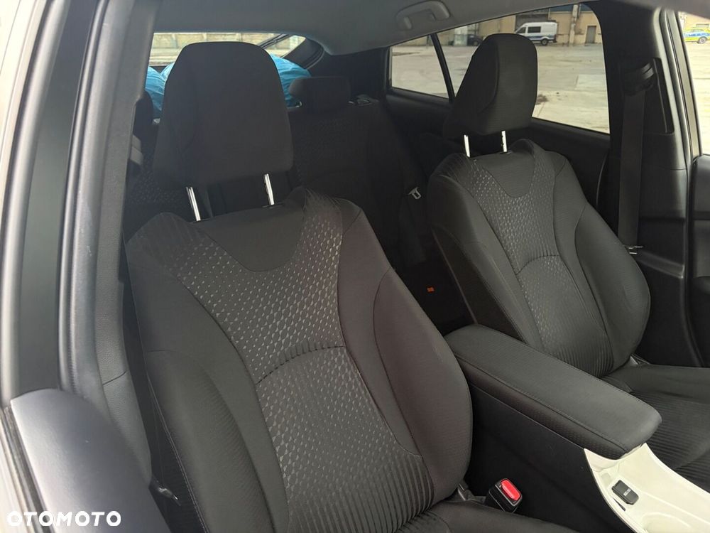 Toyota Prius - 12