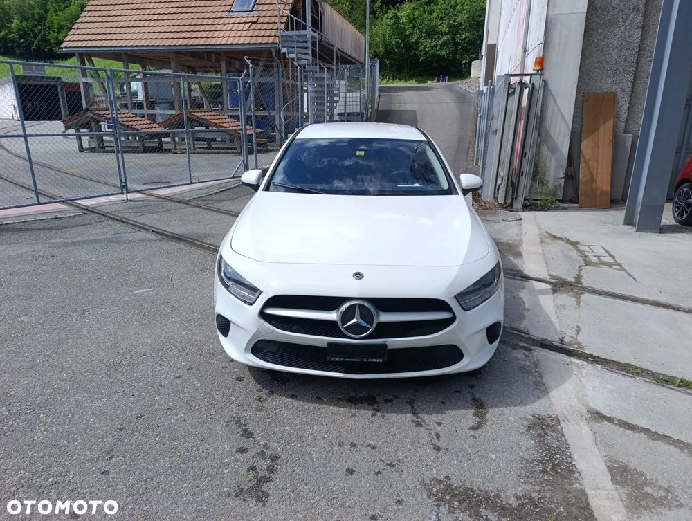 Mercedes-Benz Klasa A 180 d 7G-DCT - 3