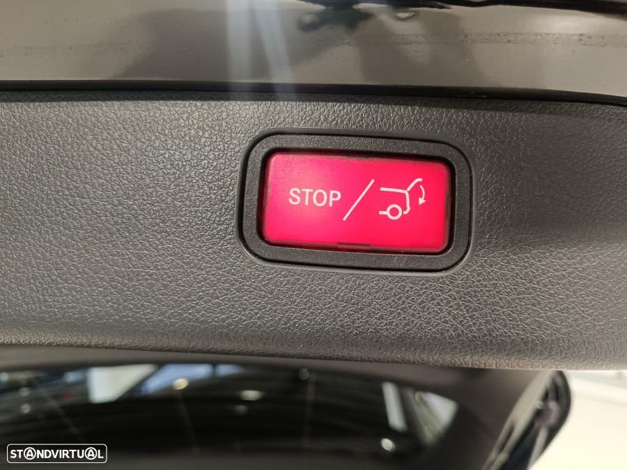 Mercedes-Benz C 300 e T 9G-TRONIC AMG Line - 10