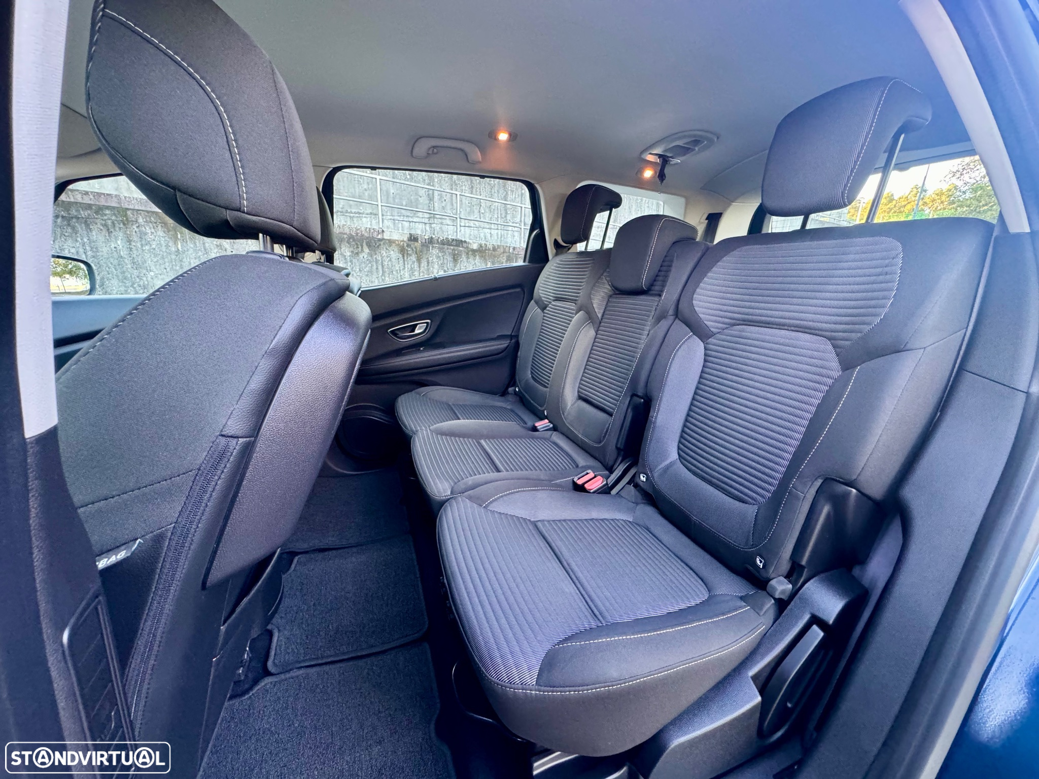 Renault Grand Scénic 1.5 dCi Dynamique S SS - 7