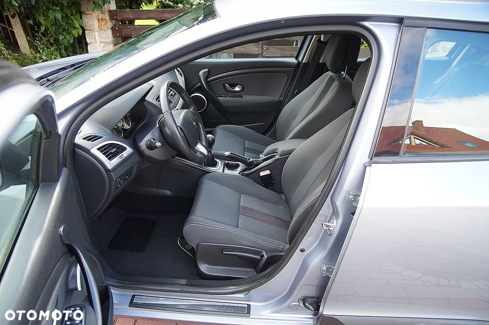 Renault Megane 1.6 16V 110 Dynamique - 14