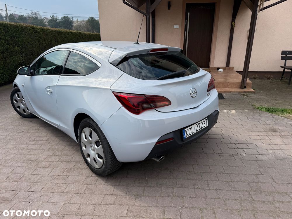 Opel Astra 2.0 CDTI ecoFLEX Start/Stop - 6