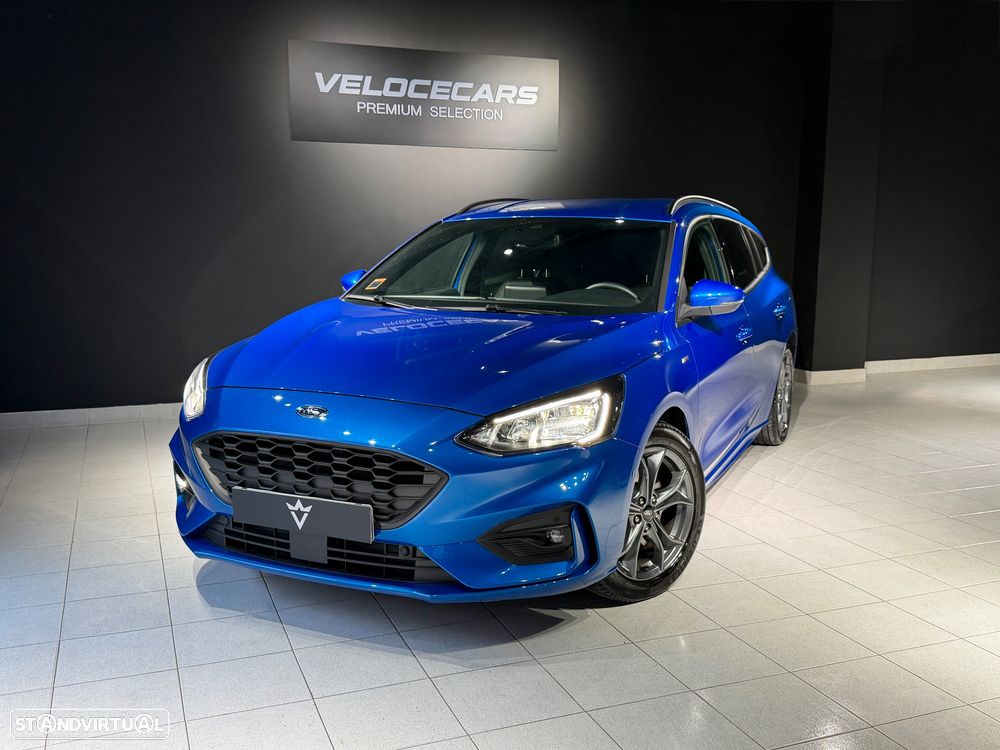 Ford Focus SW 1.0 EcoBoost ST-Line X - 2