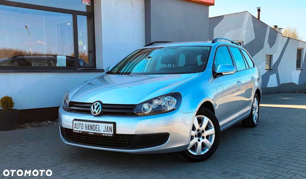 Volkswagen Golf - 1