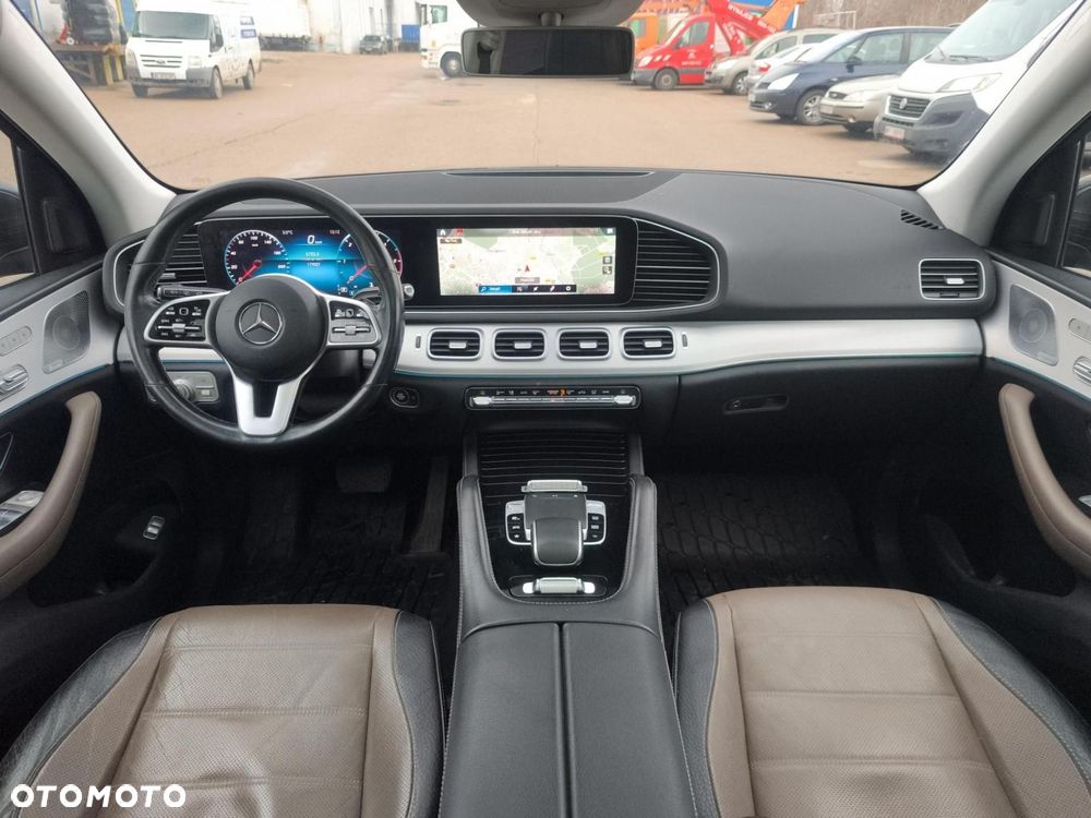 Mercedes-Benz GLE - 13