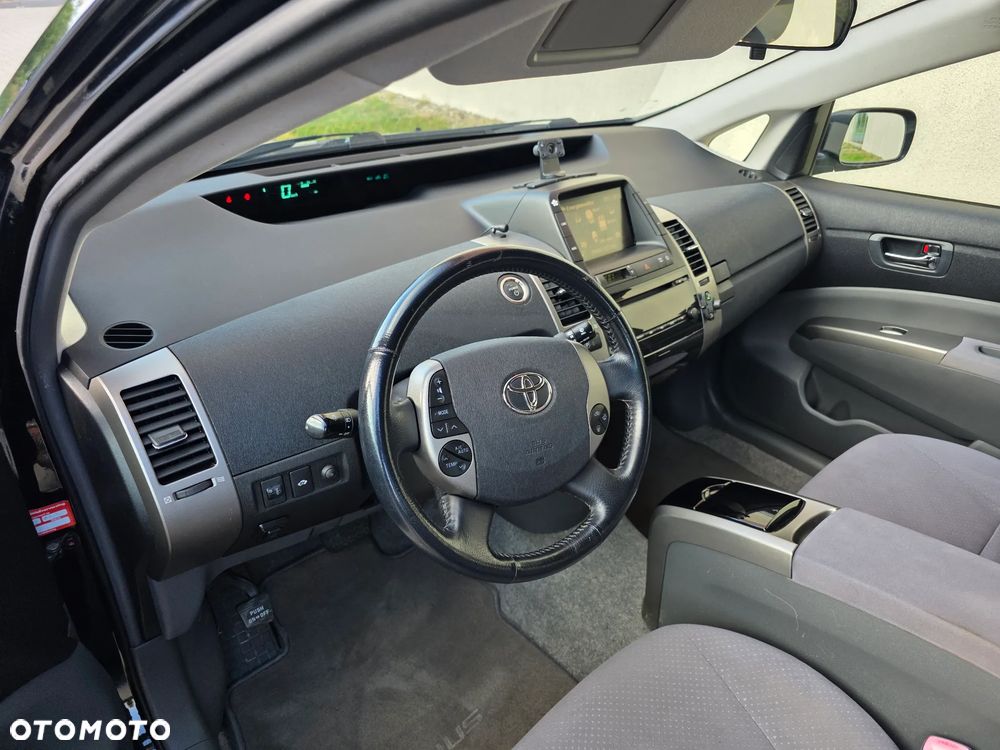 Toyota Prius 1.5 VVT-i Prestige - 19
