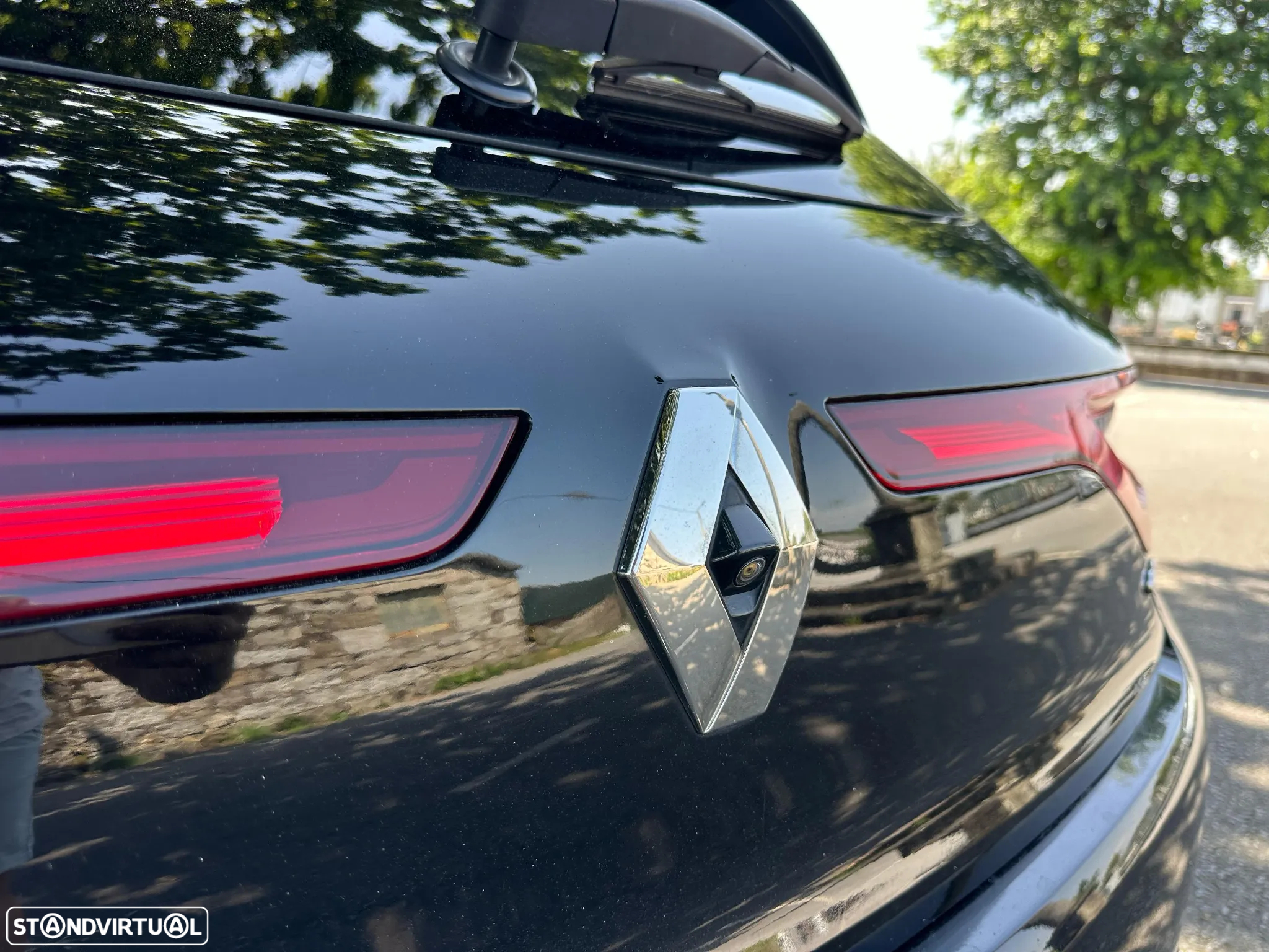 Renault Mégane ENERGY TCe 205 EDC GT - 19