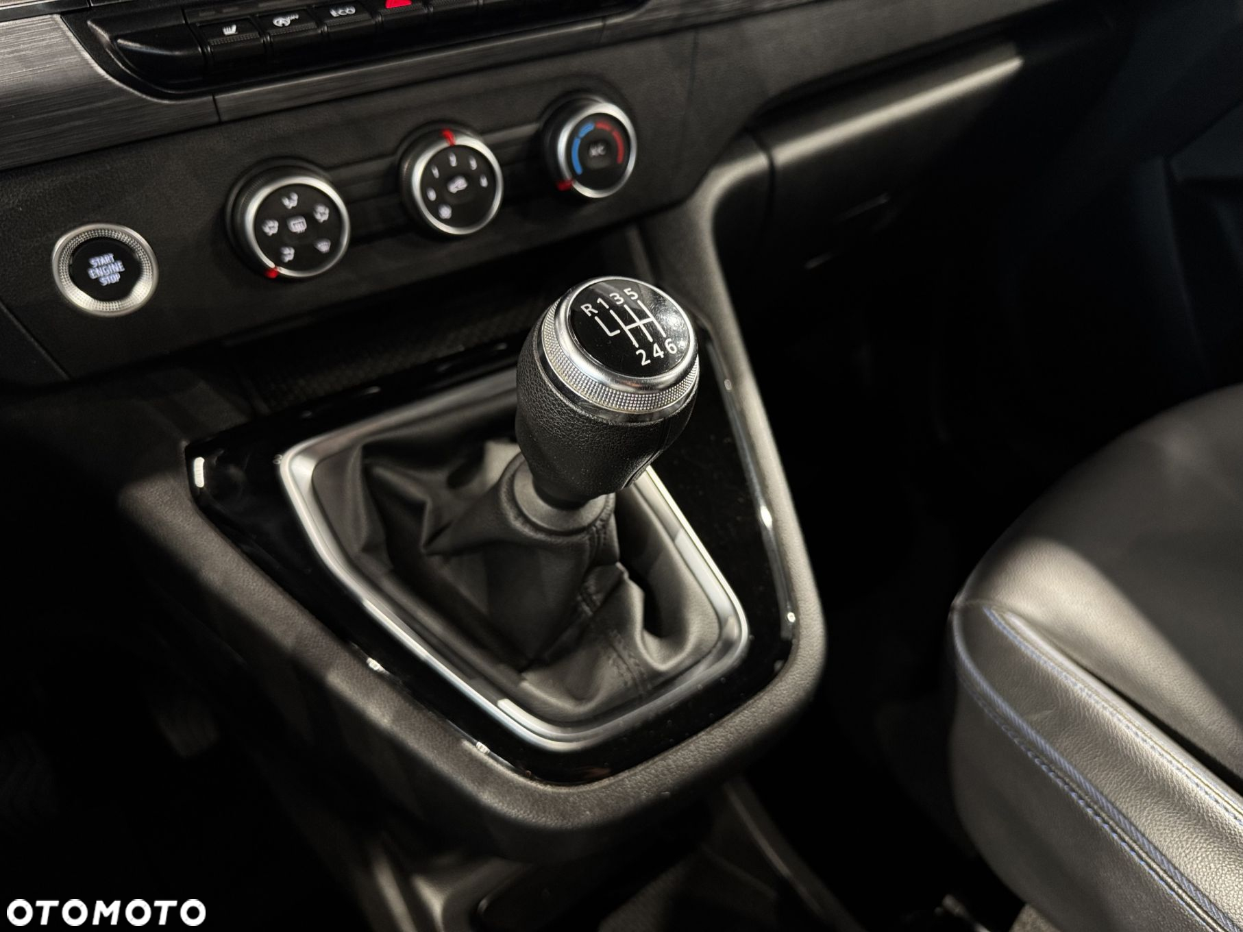 Nissan Townstar - 27