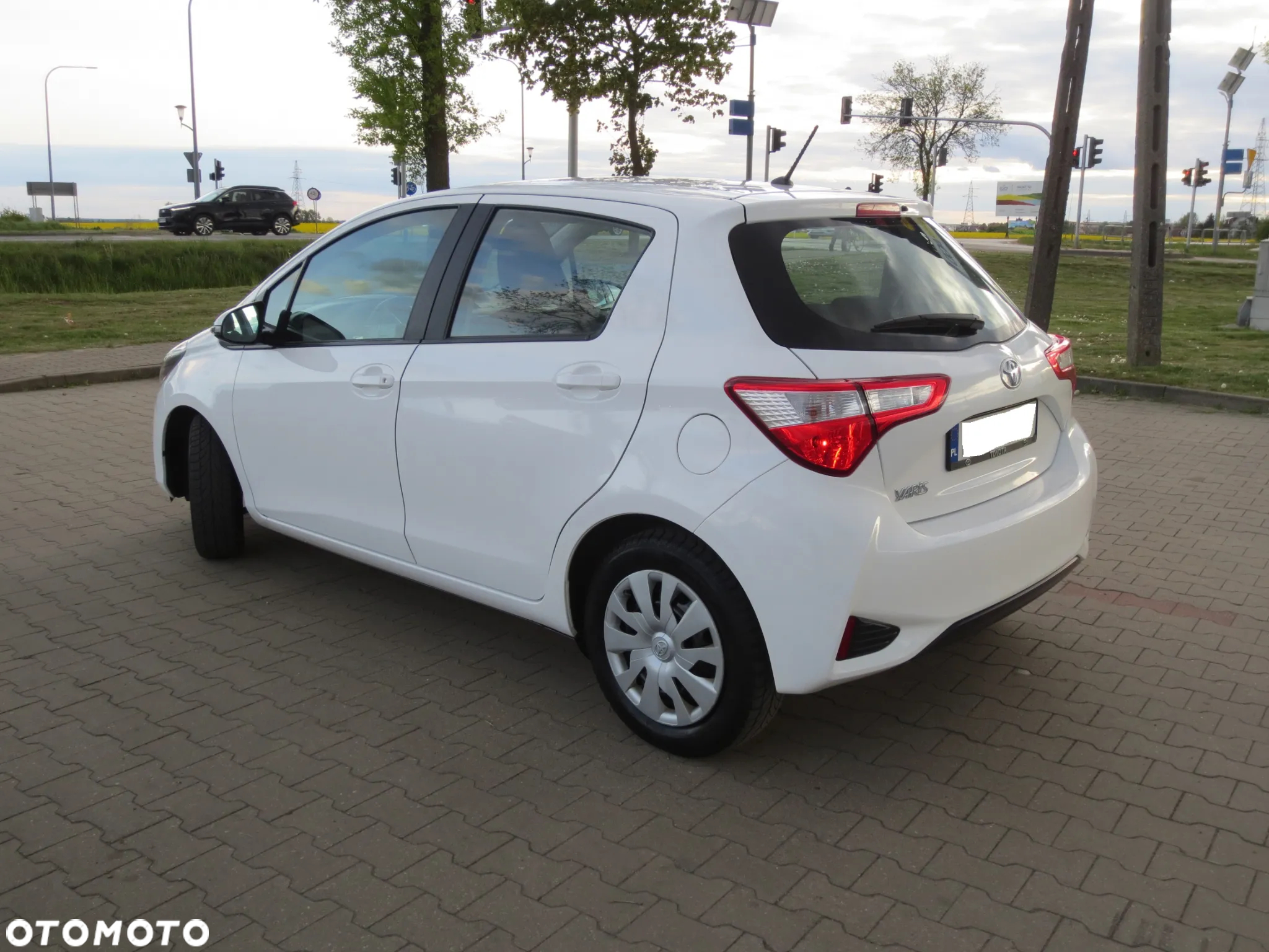 Toyota Yaris - 7