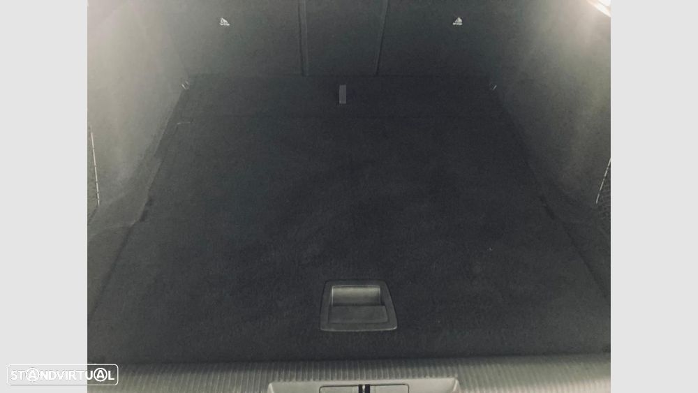 Peugeot 308 SW 1.5 BlueHDi Allure Pack EAT8 - 12