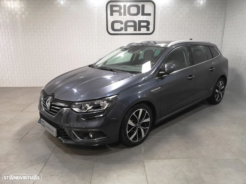 renault megane-sport-tourer ver-1-5-blue-dci-bose-edition-edc - 2