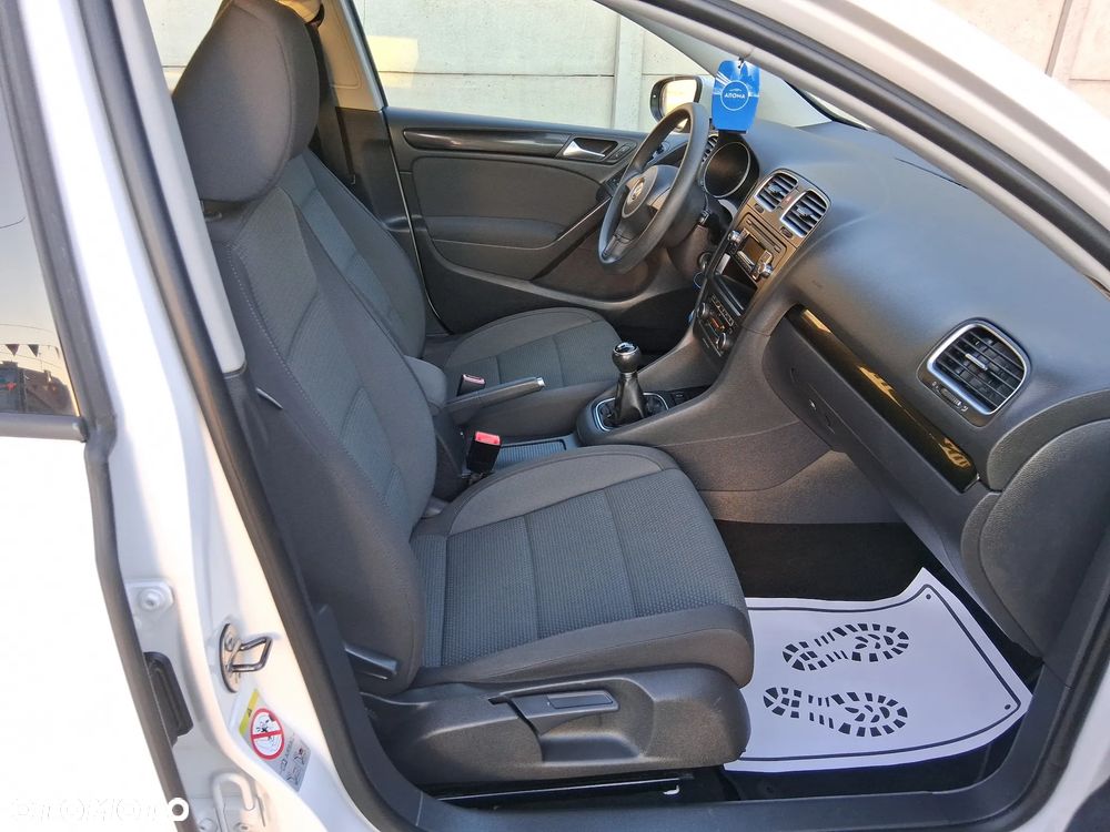 Volkswagen Golf 1.2 TSI MATCH - 17