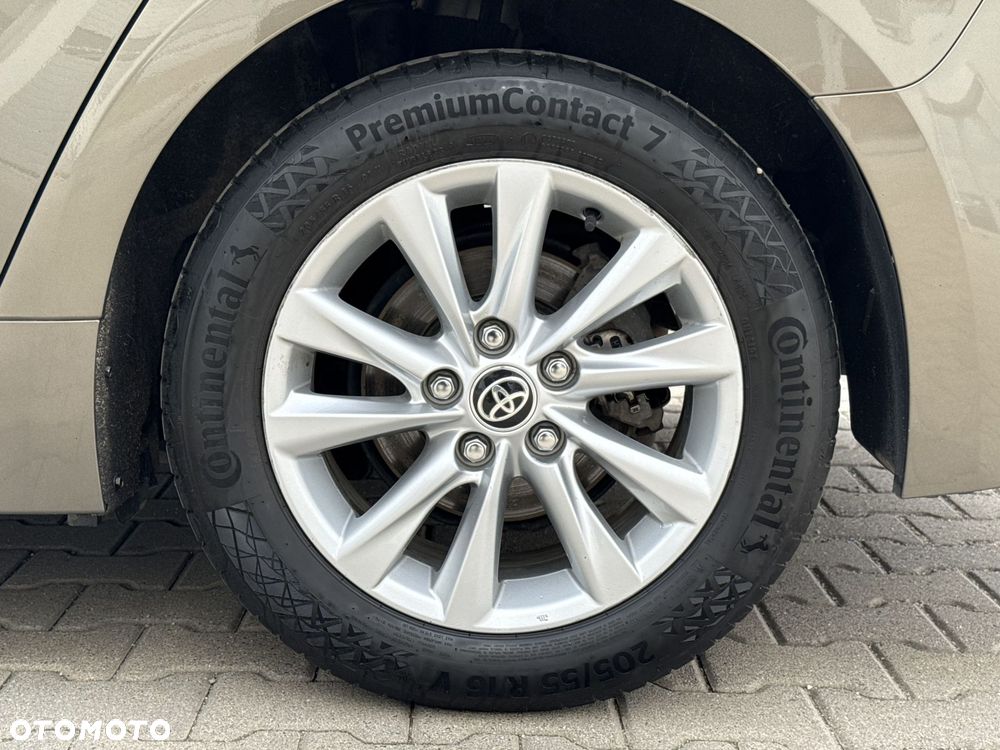 Toyota Corolla 1.8 Hybrid Comfort - 26