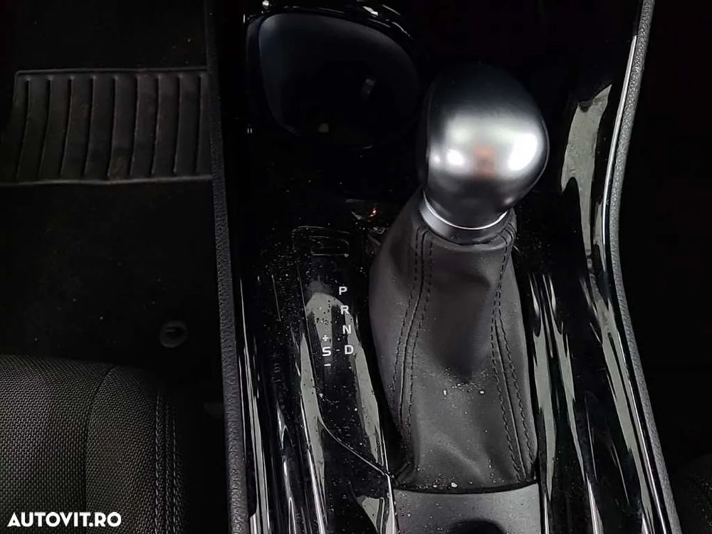 Toyota C-HR 2.0 HSD 184 CP 4x2 CVT Style - 8