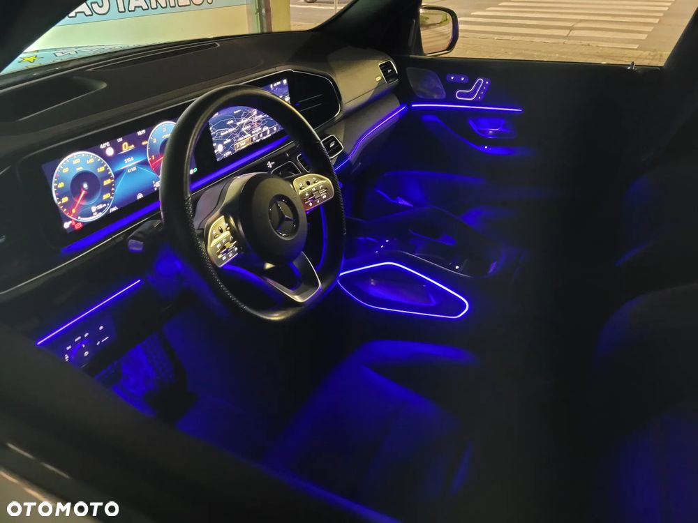 Mercedes-Benz GLE 400 d 4Matic 9G-TRONIC AMG Line - 39