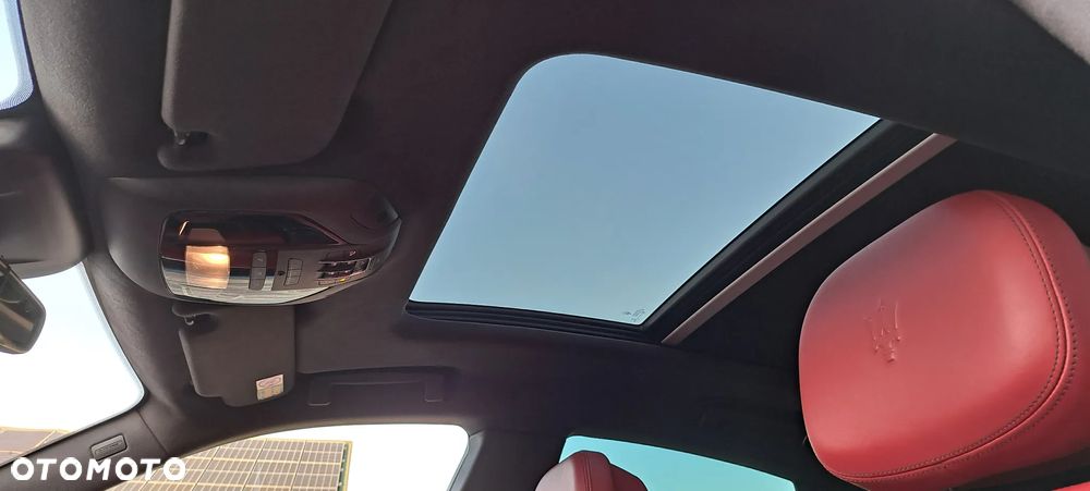 Maserati Levante - 30