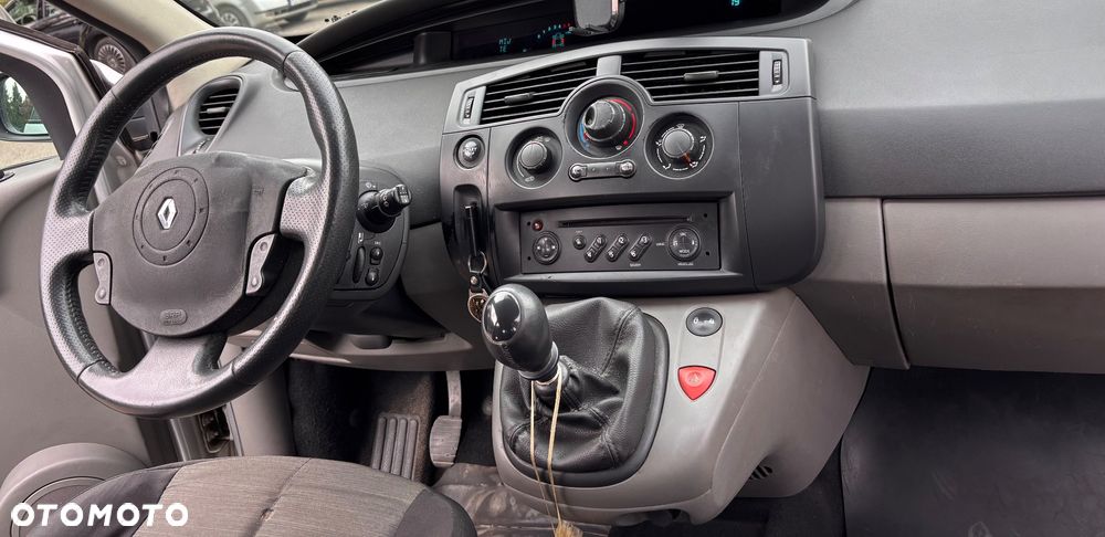 Renault Scenic - 3