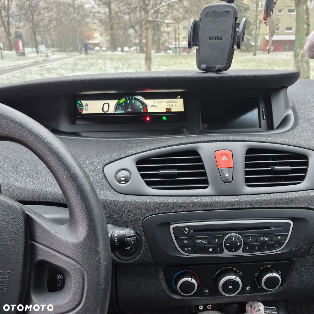 Renault Scenic 1.6 16V 110 TomTom Edition - 6