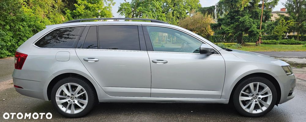 Skoda Octavia 2.0 TDI Style DSG - 6