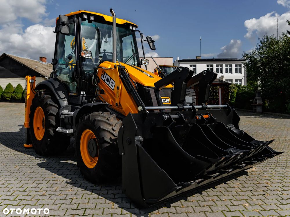 JCB NOWA 0 mtg Koparko-ładowarka 3CX PLUS - 110 KM - 12