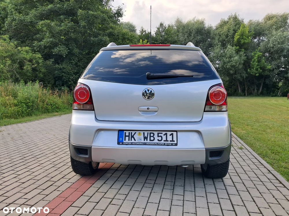 Volkswagen Polo Cross - 11
