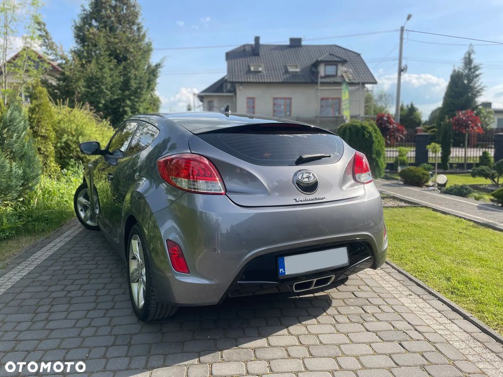 Hyundai Veloster 1.6 GDI Comfort - 15