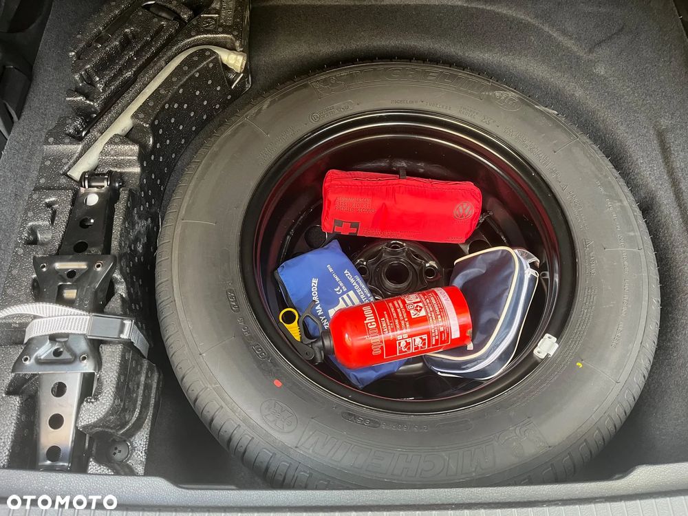 Volkswagen Passat Variant 1.4 TSI BMT Trendline - 34