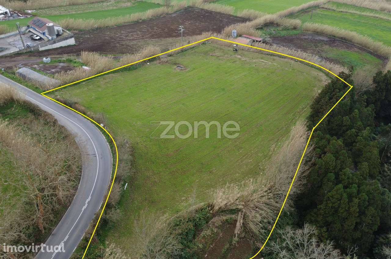 Terreno Rústico com Vista Panorâmica nos Mosteiros - Grande imagem: 4/17