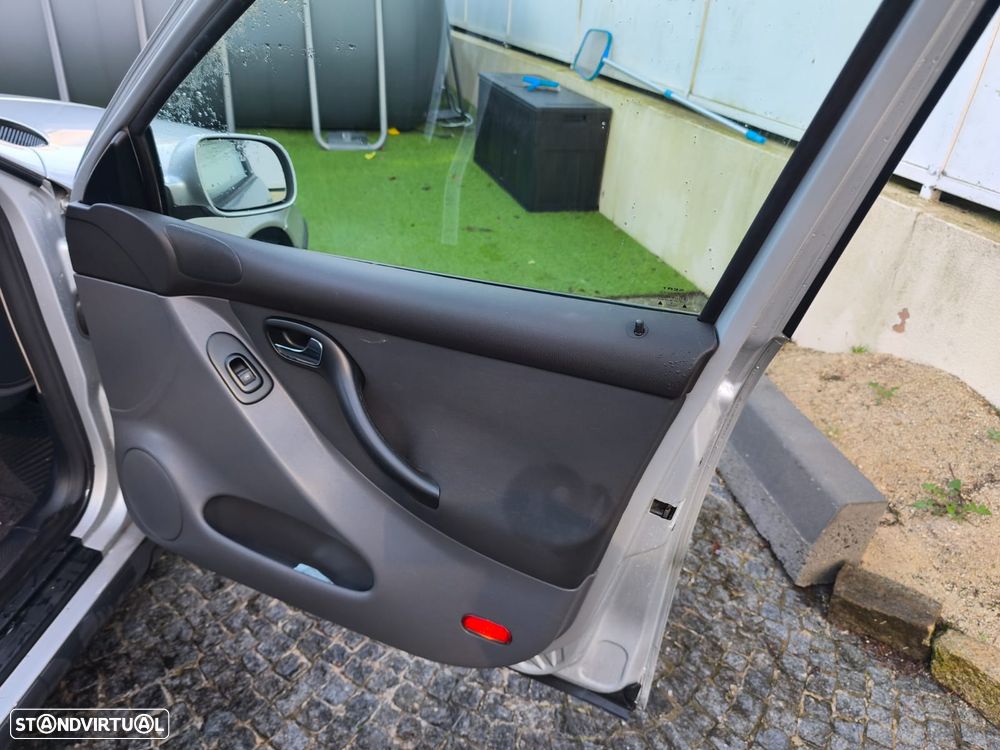 SEAT Leon 1.9 TDI Sport - 14