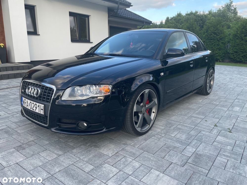 Audi A4 Limousine - 17