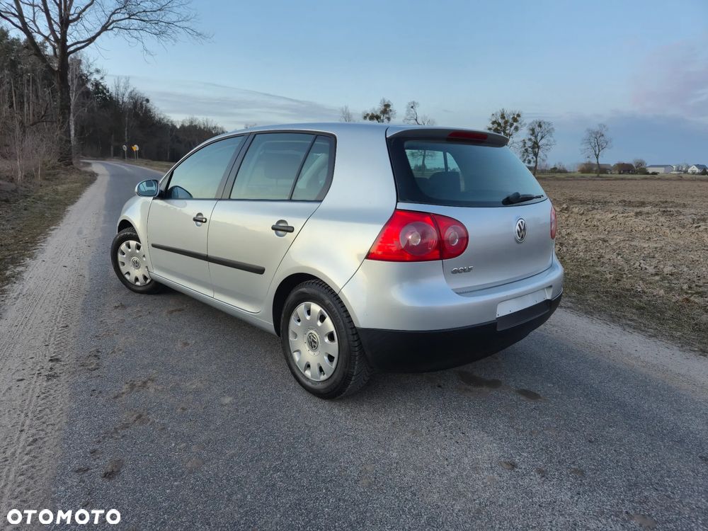 Volkswagen Golf 1.4 Comfortline - 32