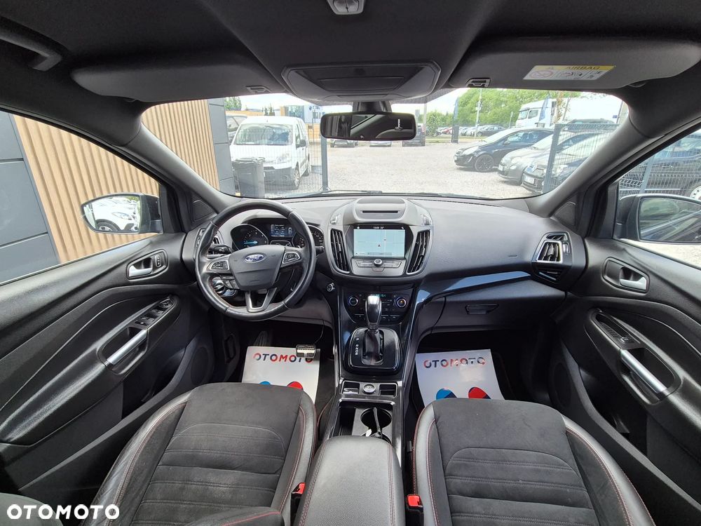 Ford Kuga 2.0 TDCi 4x4 ST-Line - 31