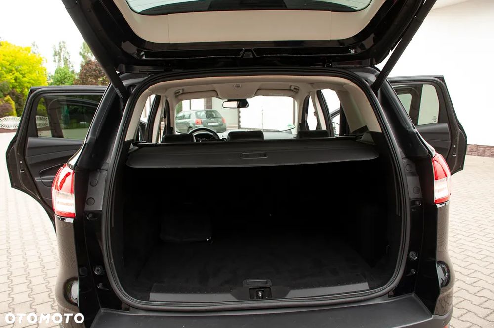 Ford Kuga 2.0 TDCi 4WD Titanium - 34