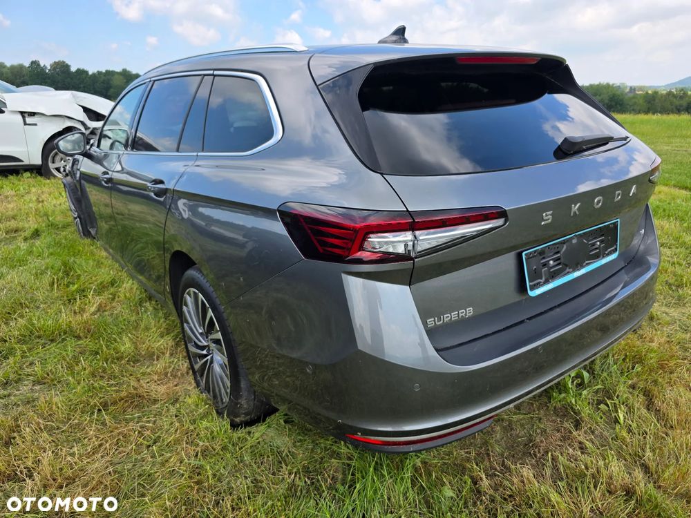 Skoda Superb 1.5 TSI iV DSG L&K - 5