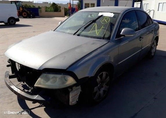 Peça Volkswagen Passat Highline 1.9TDI 2004 - 4
