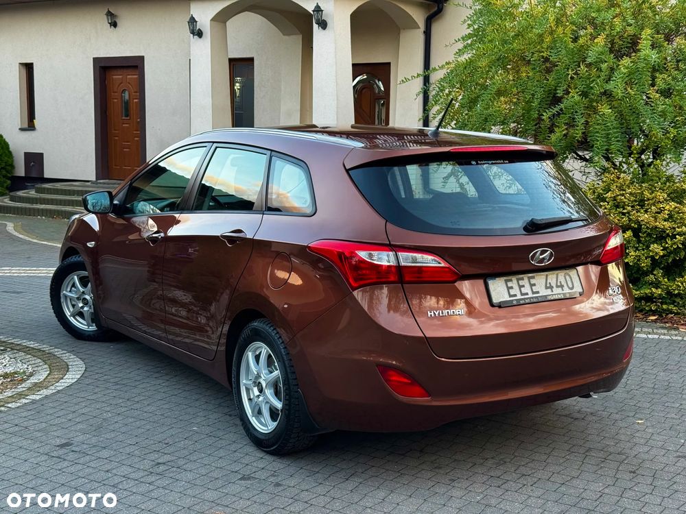 Hyundai i30 1.6 CRDi Comfort - 4