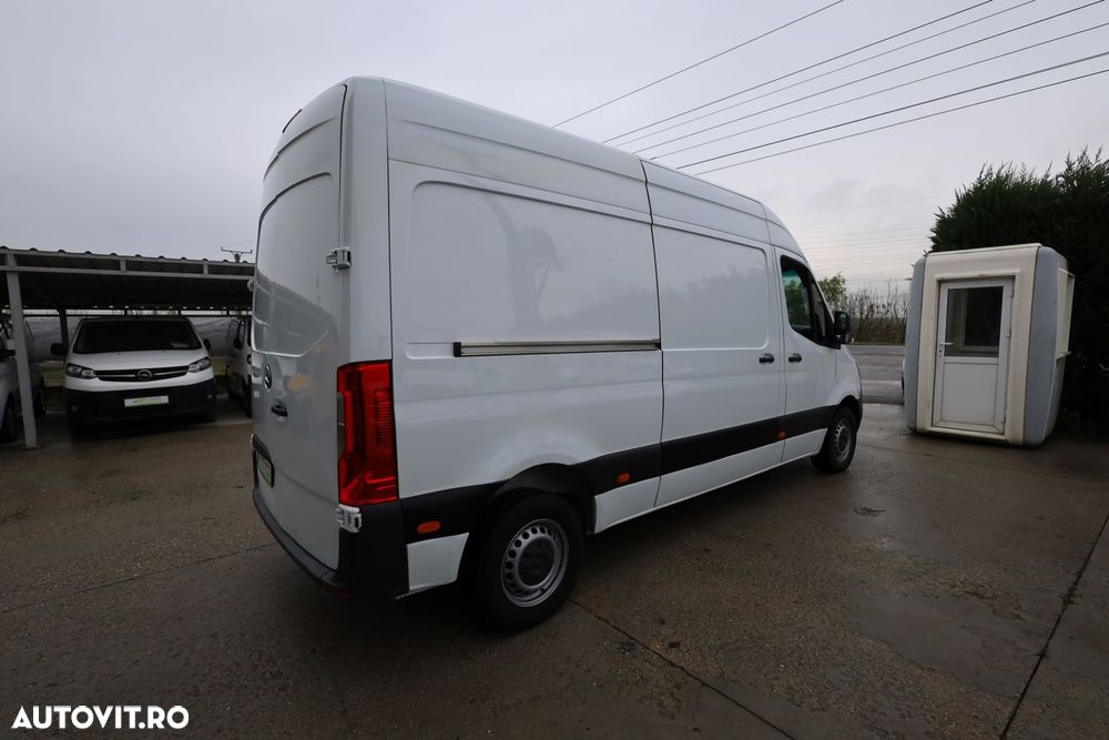 Mercedes-Benz Sprinter L2H2 - 7