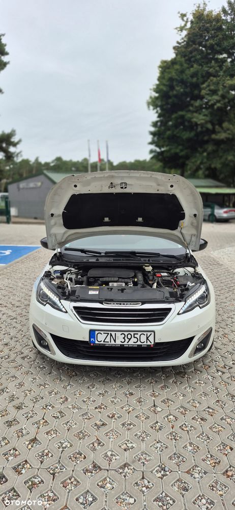 Peugeot 308 1.2 PureTech Allure S&S - 8