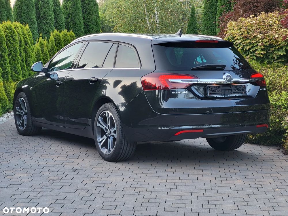 Opel Insignia 2.0 SIDI Turbo 4x4 Sport - 6