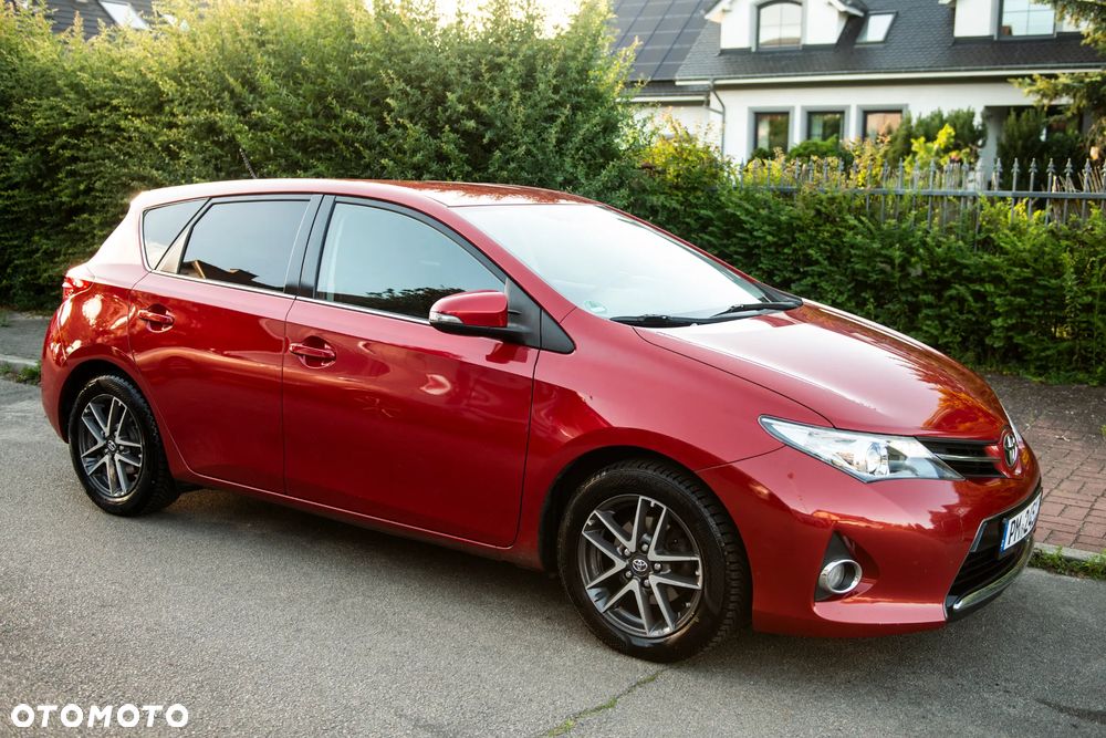 Toyota Auris 1.33 Dual-VVT-i Edition - 3