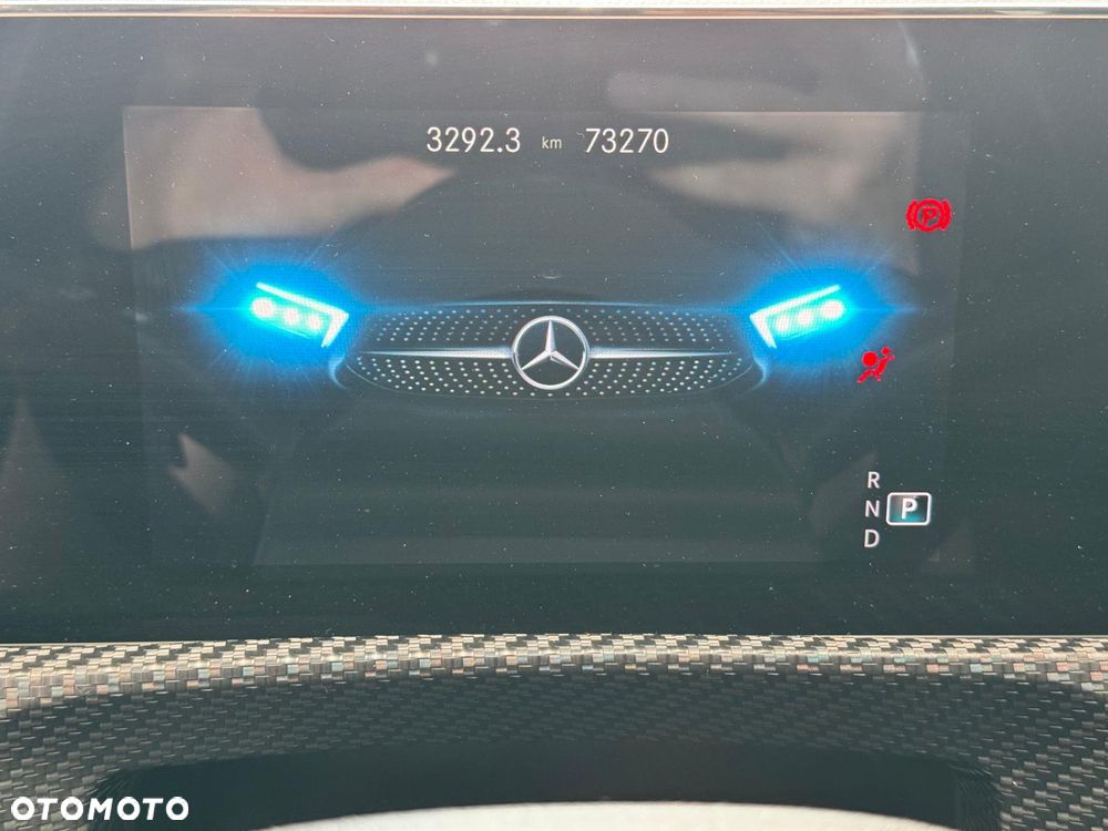 Mercedes-Benz Klasa A 180 Style 7G-DCT - 14