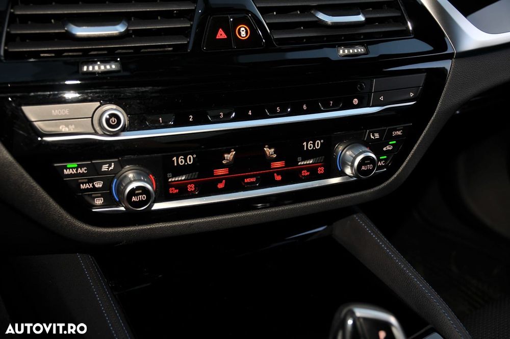 BMW Seria 5 520i AT MHEV - 17